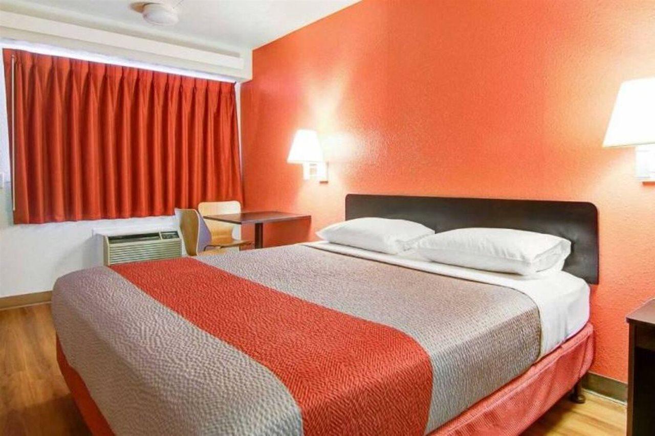 Motel 6-Springfield, Mo - North Εξωτερικό φωτογραφία