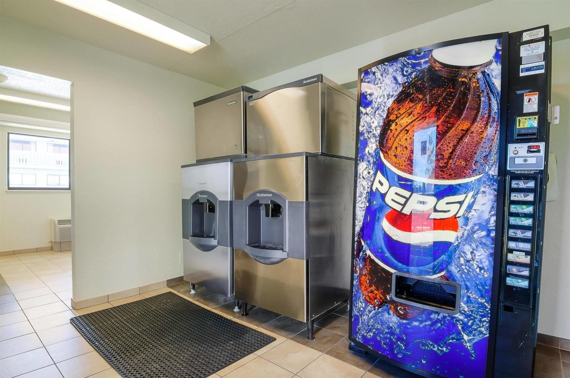 Motel 6-Springfield, Mo - North Εξωτερικό φωτογραφία