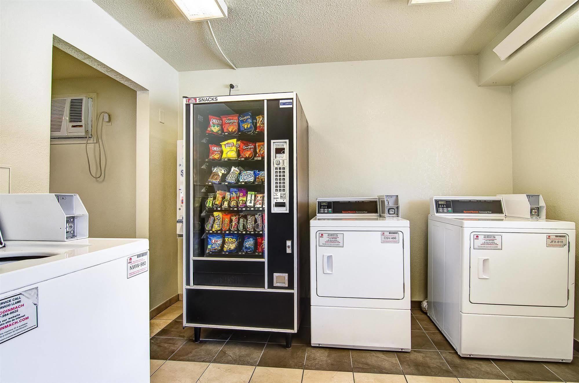 Motel 6-Springfield, Mo - North Εξωτερικό φωτογραφία